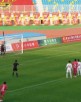 传奇之子中甲2场2球！里瓦尔迪尼奥连场点射破门，青岛红狮领先