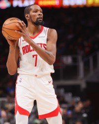 半岛体育-斯通：对本赛季前景充满期待 未来几年我们会一直是争冠球队