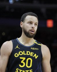 半岛体育官网-胜率跌破五成，勇士距离弗拉格还有多远？